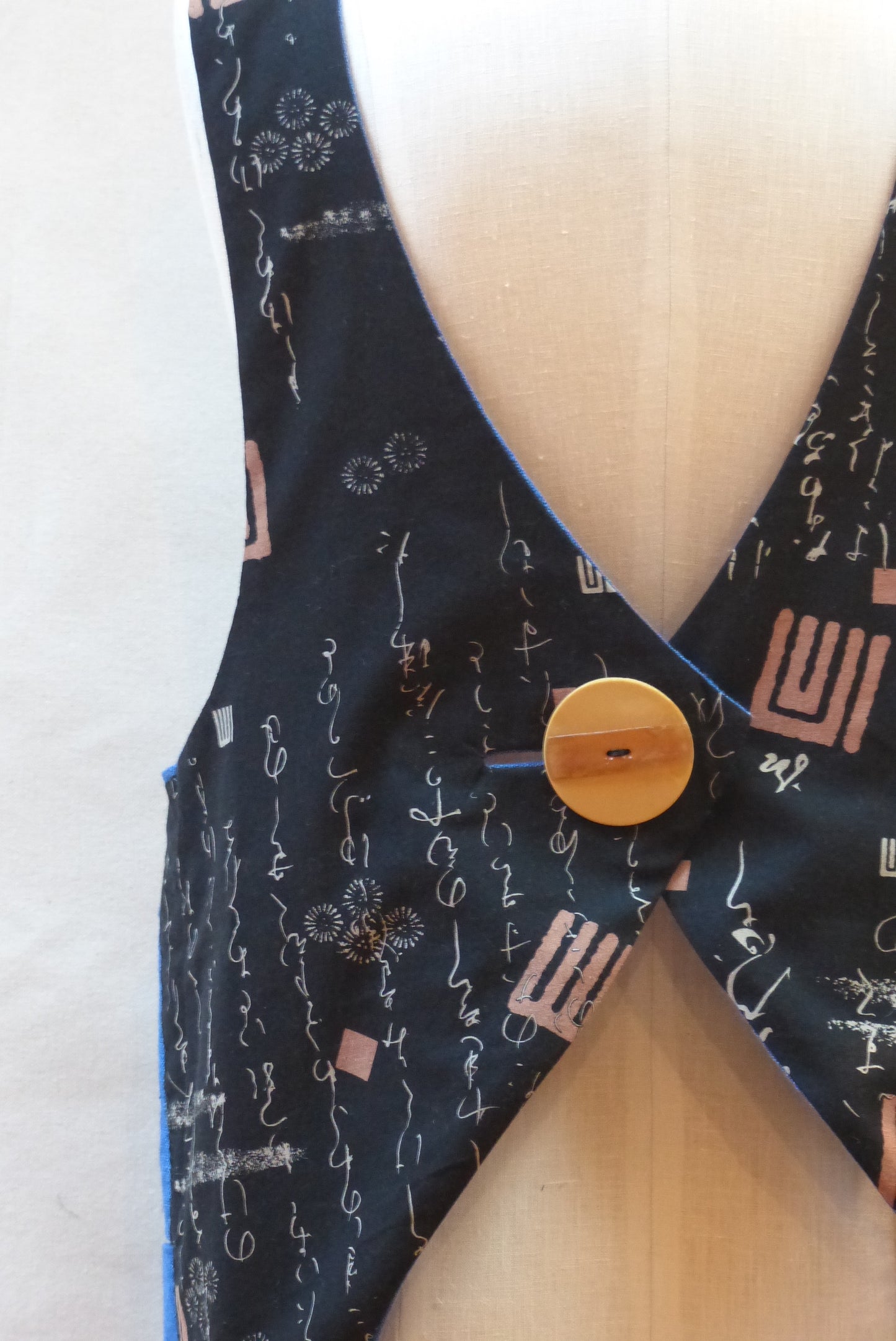 #335 - THE MAKER APRON - PDF PATTERN