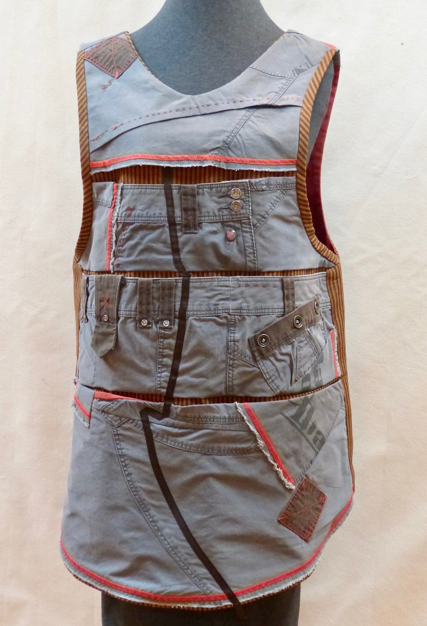 #335 - THE MAKER APRON - PDF PATTERN